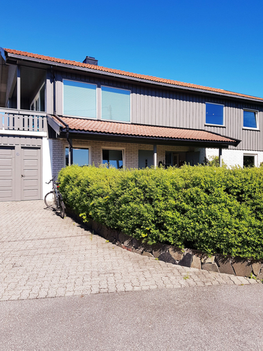 Exterior & Views 2, StayPlus Central Apartment With Garden, Kristiansand