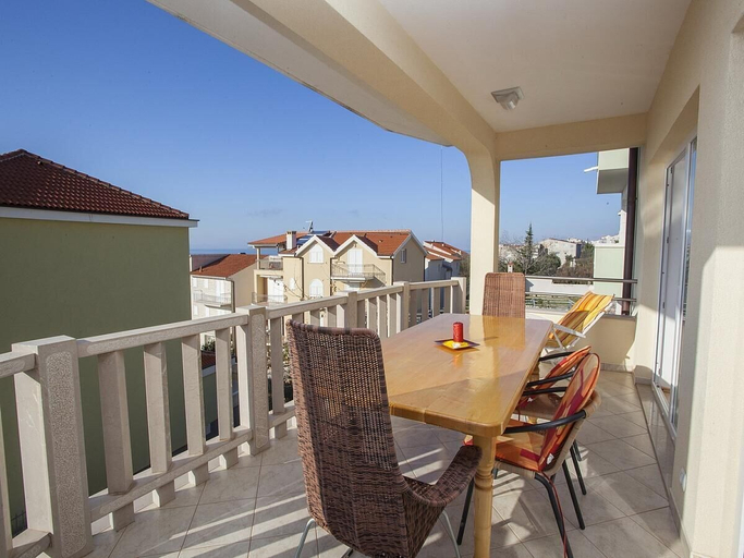 Others 5, Apartment Almera N6, Makarska