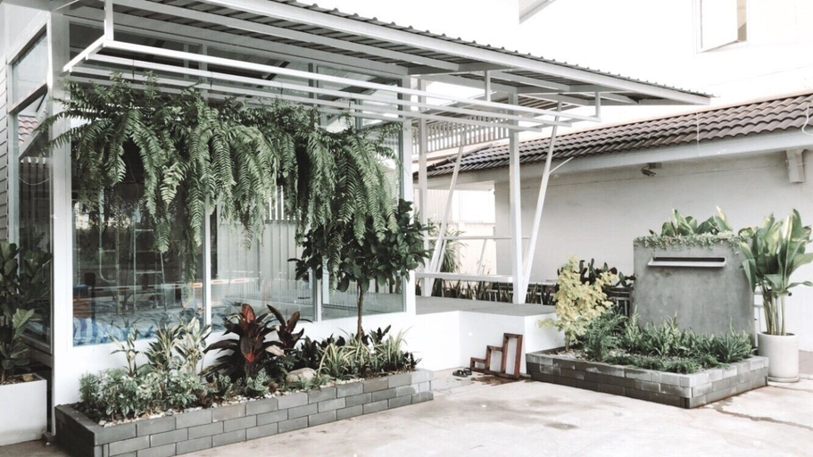 Exterior & Views 2, ICare Residence & Hotel, Bang Khae