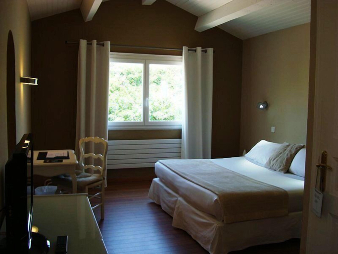Bedroom 4, La Belle Aurore, Var