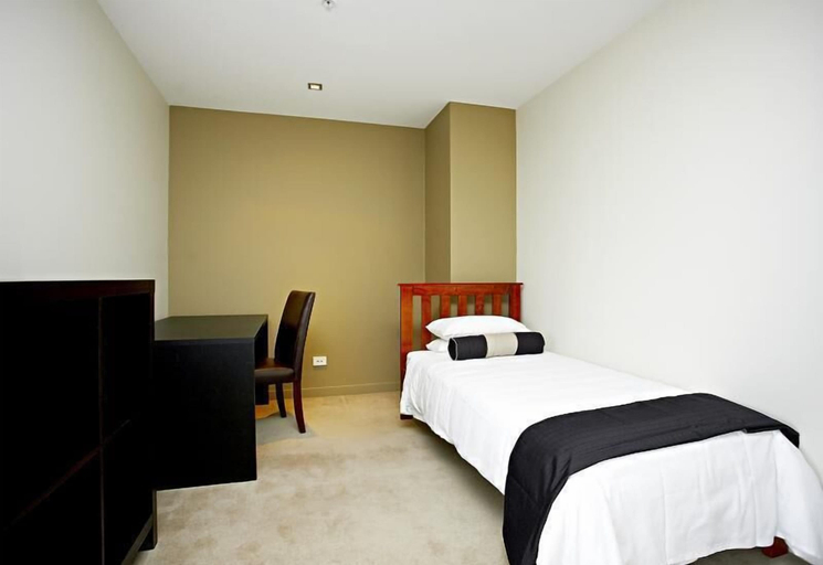 Bedroom 3, Astra Apartments - Docklands, Melbourne