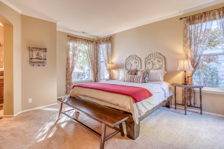 Bedroom 3, Peaceful in the Parks, Deschutes