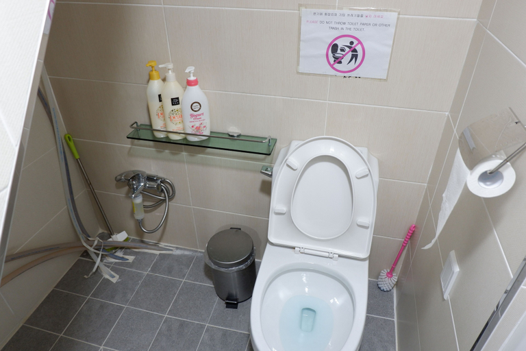 Bathroom 3, Haru The Guesthouse - Hostel, Andong