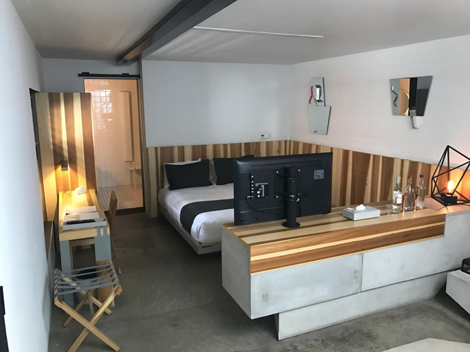 Bedroom 3, Hotel Carlota, Mexico City