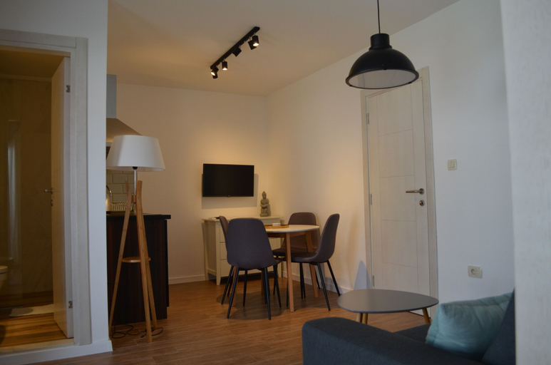 Others 5, Casablanca Apartments