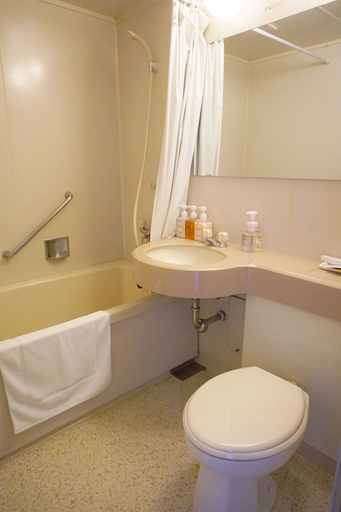 Bathroom 3, Hotel New Yokosuka, Yokosuka