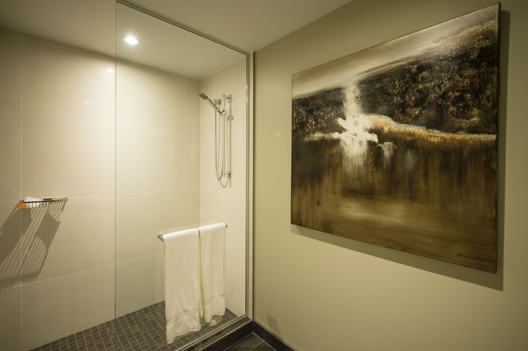 Bathroom 5, Hôtel Levesque, Rivière-du-Loup