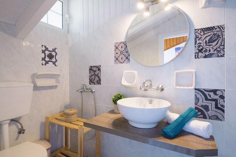 Bathroom 5, Villa Corali, Ionian Islands