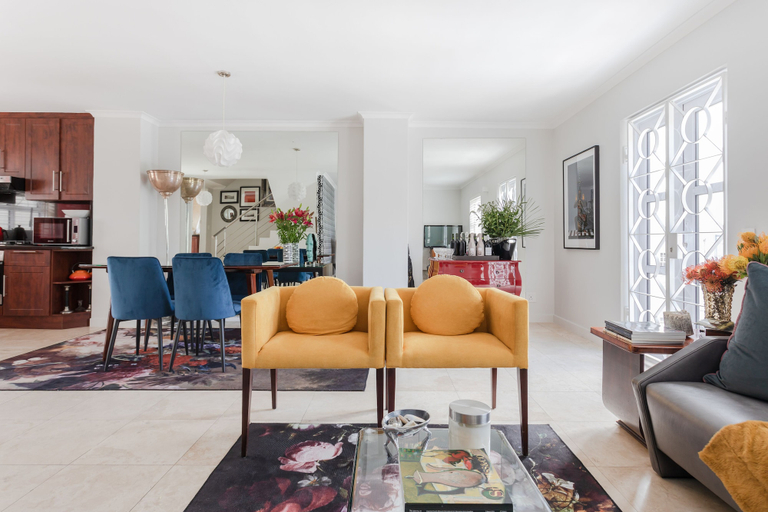 Others 5, 209 De Waterkant Piazza, City of Cape Town