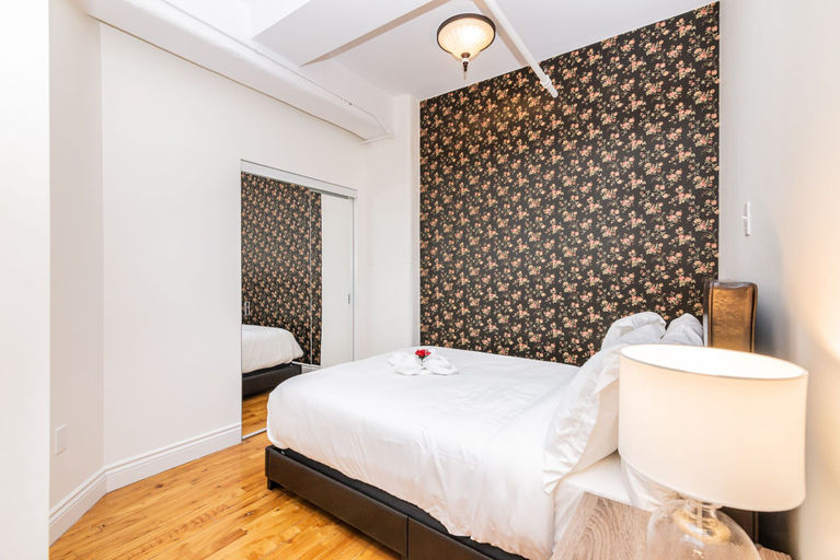 Bedroom 3, Old Port Montreal Business Apartments, Montréal