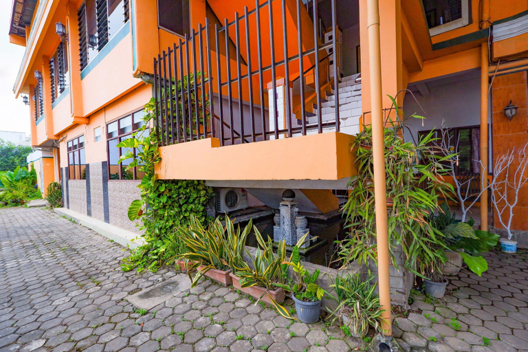 Exterior & Views 2, OYO 2855 Sartika Hotel Pati, Pati