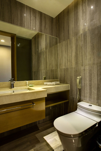 Bathroom 5, Grand Skylight International Hotel Nanchang, Nanchang