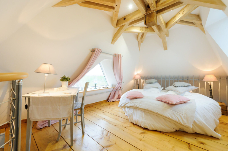 Bedroom 4, Domaine de la ferme de Ribeaufontaine, Aisne