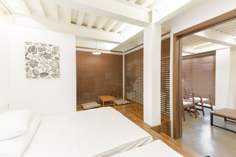 Bedroom 3, Sio L-Suite, Mapo