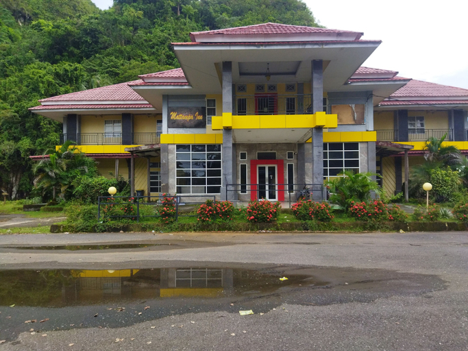 Exterior & Views 1, OYO 92234 Mattampa Inn Syariah, Makassar