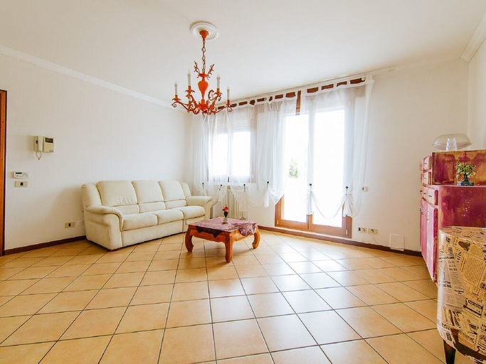 Living area 4, Romy charmy flat, Padua