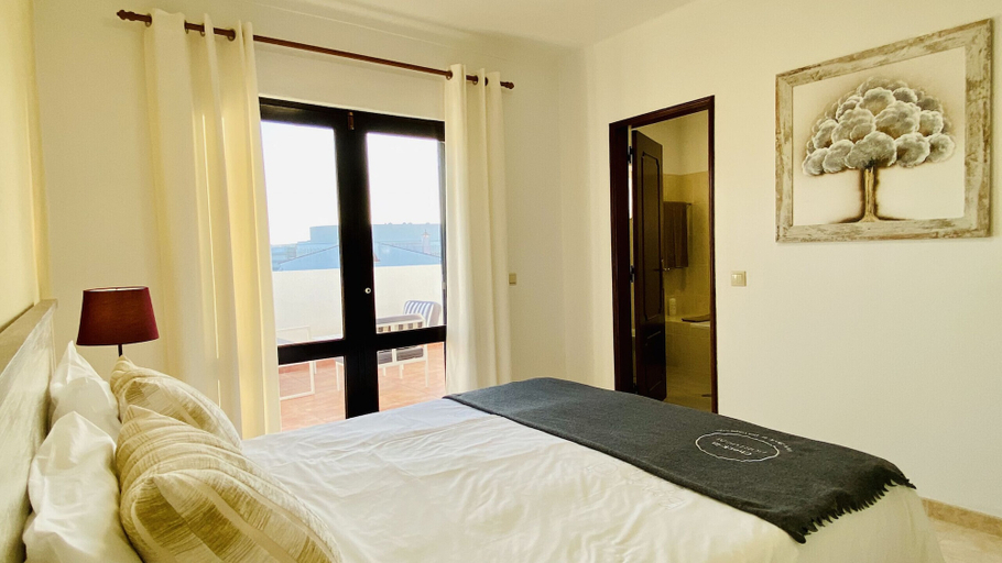 Bedroom 2, Lili CIP, Albufeira