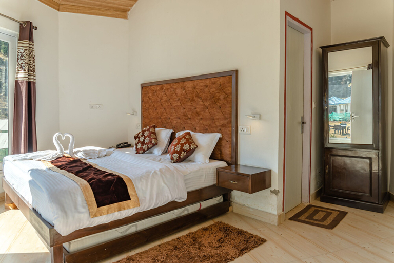 Bedroom 3, Blossom Bliss Resort, Nainital