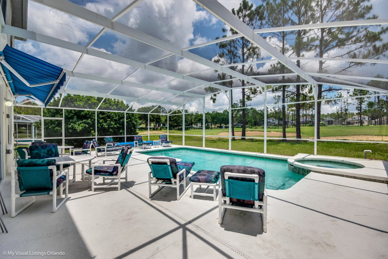 Sport & Beauty 5, Luxury 5 Bedroom 4 Bath Villa With Bespoke Interi, Polk