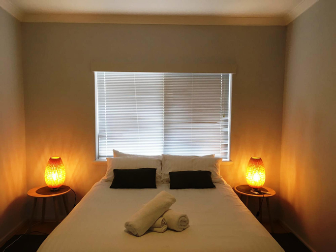 Bedroom 3, Acacia Holiday or Business Stay Accommodation, Stirling