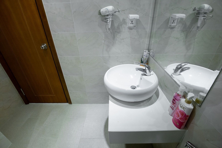 Bathroom 3, Full House Times City, Hai Bà Trưng