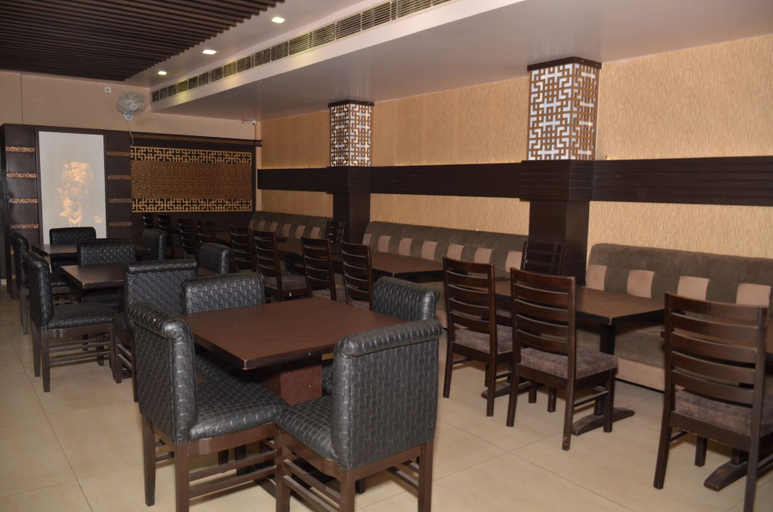 Food & Drinks, Hotel KK Continental, Amritsar