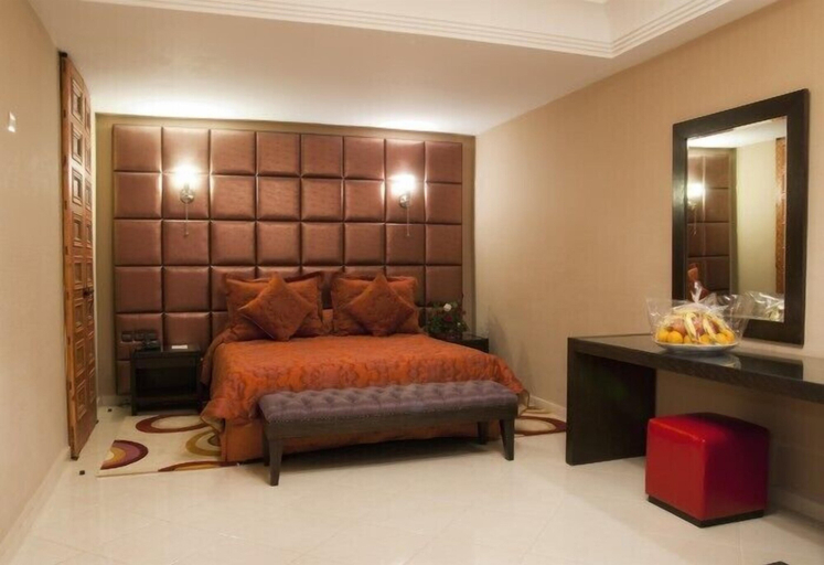 Others 4, Hotel Chems du Lac, Azilal