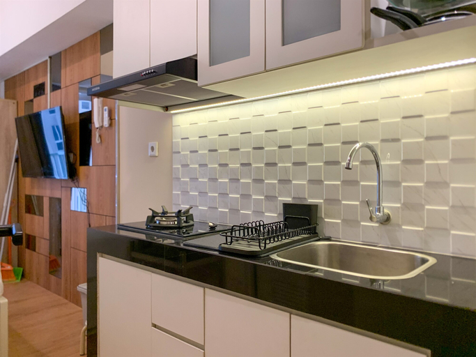 Others 4, Minimalist and Nice Studio at Tokyo Riverside PIK 2 Apartment By Travelio, Tangerang