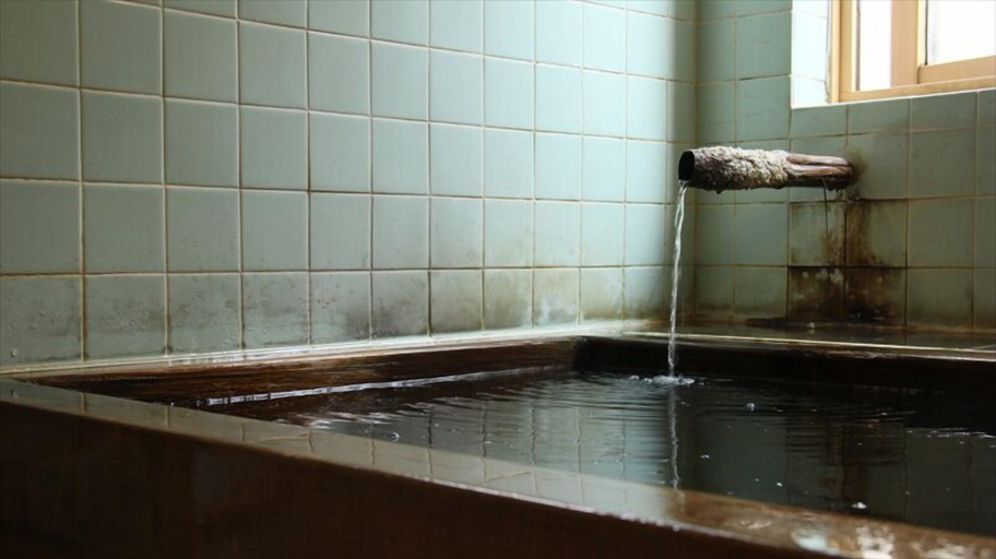 Bathroom 2, Andaikan, Yamanouchi