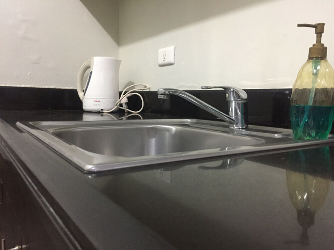 Others 5, Studio Apartment at Taguig Manila, Taguig