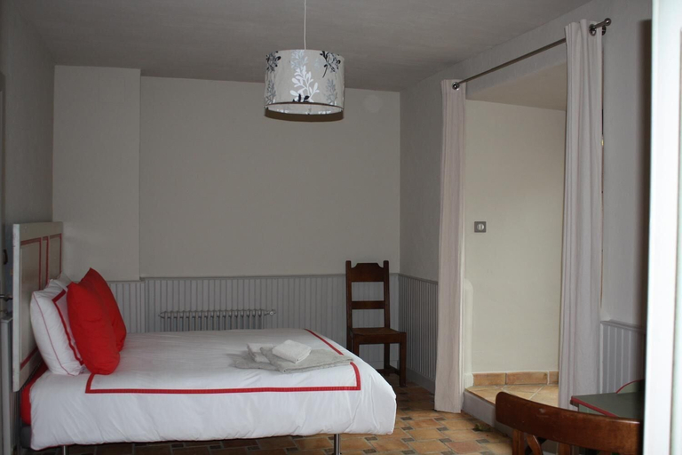 Bedroom 3, Bed in Bellongue, Ariège