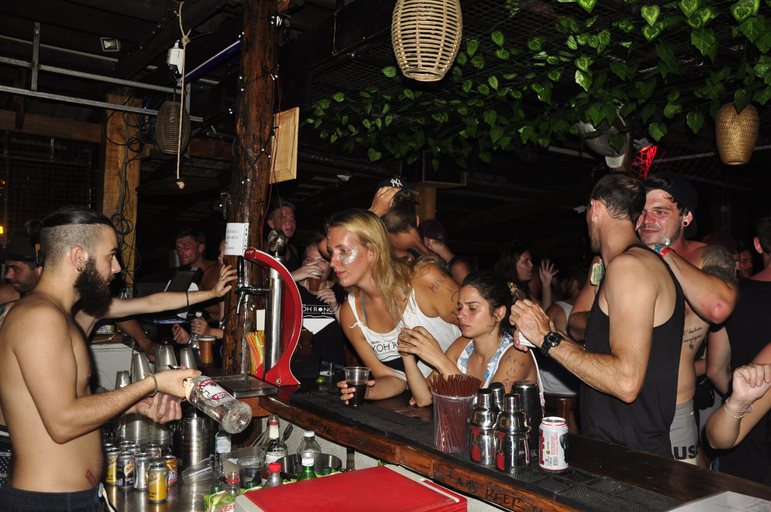 Food & Drinks 3, CoCo Boutique Resort - Hostel, Sihanoukville