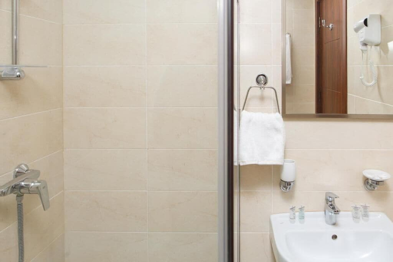 Bathroom 3, Hotel Arc Tbilisi, Tbilisi