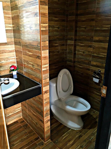 Others 2, The Loft Resort, Kabin Buri