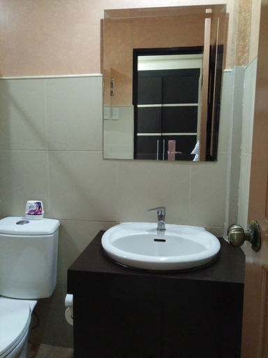 Bathroom 4, Belize Tagaytay, Tagaytay City