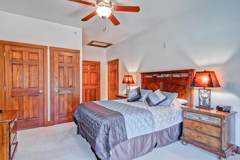 Bedroom 2, Black Canyon Inn Unit F10, Larimer