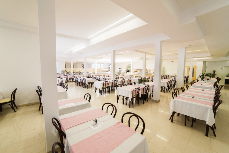 Food & Drinks 5, Annex Slaven, Crikvenica