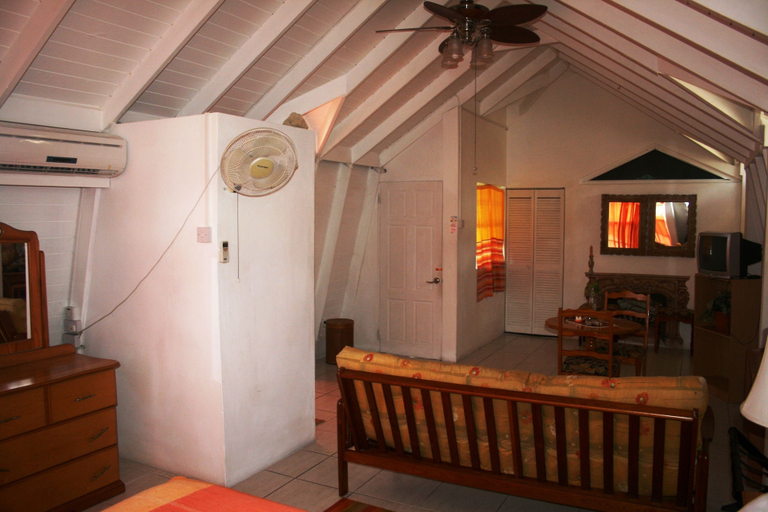 Others 5, Fairview Guest House