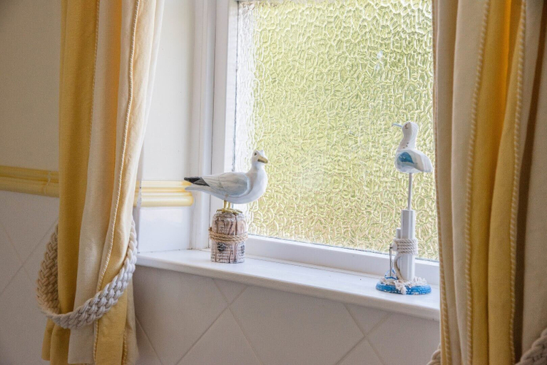 Bathroom 3, Fairhaven, Thorpeness, Suffolk