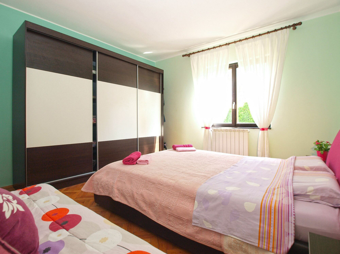 Bedroom 2, Apartment 1844, Pula