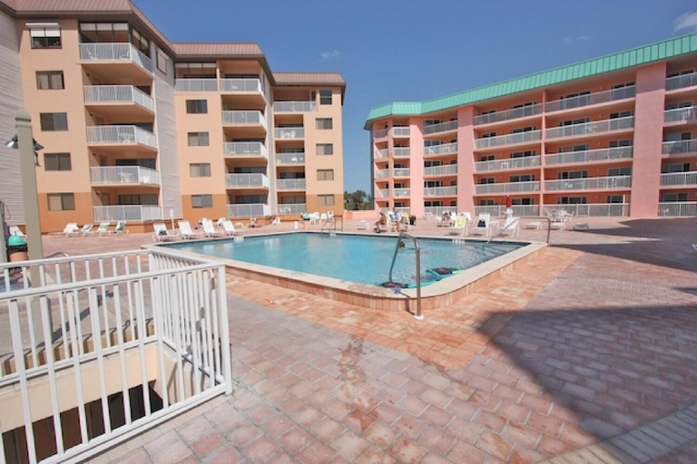 Sport & Beauty, Beach Cottages, Pinellas