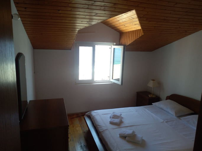 Bedroom 2, Apartmani Murina, Trpanj