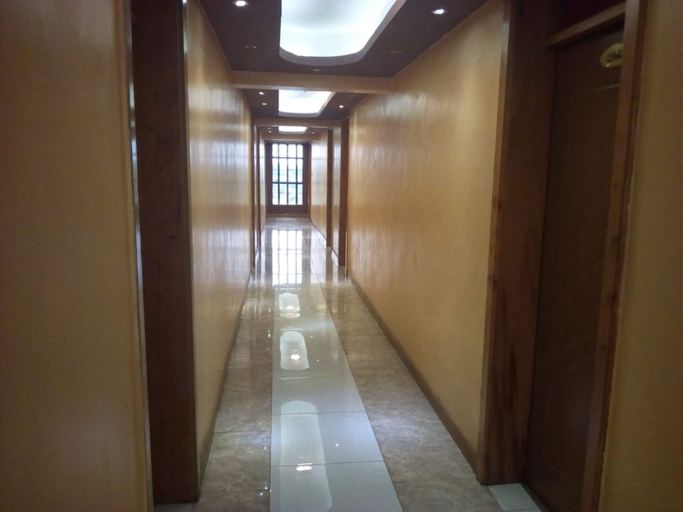 Others 3, Thorn Tree Hotel, Mwingi Central