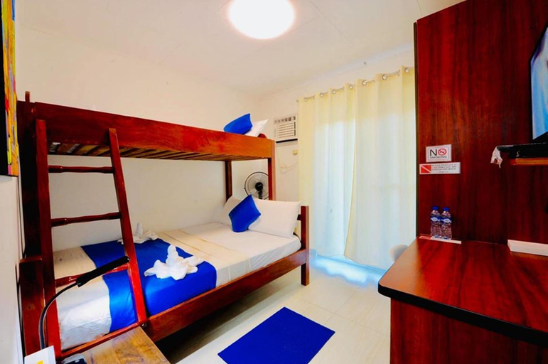 Bedroom 3, Dive Batanes Lodge and Restaurant, Basco