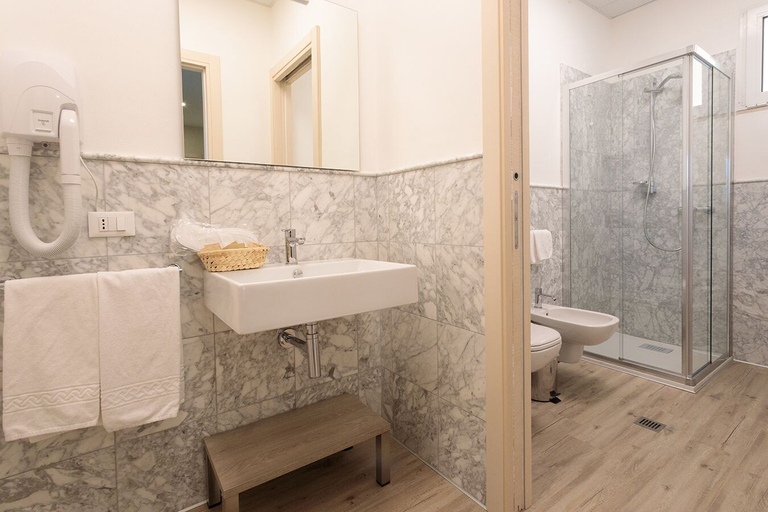 Bathroom 5, Albergo Alla Campagna, Vicenza