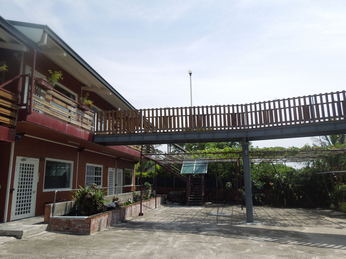 Exterior & Views 2, Dulan Red House, Taitung