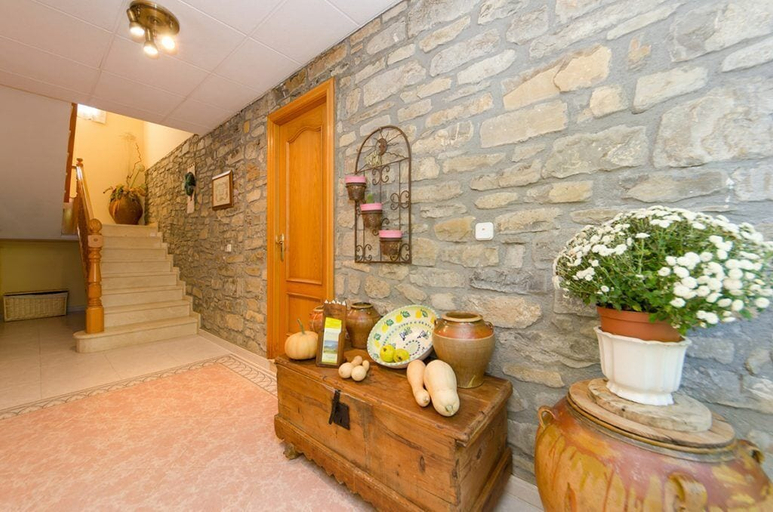 Others 5, Casa Puyuelo, Huesca