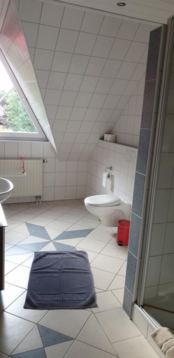 Bathroom 3, Ferienwohnung Strudthoff, Oldenburg