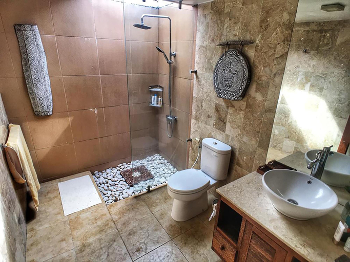 Bathroom 4, Uma Kangin, Gianyar