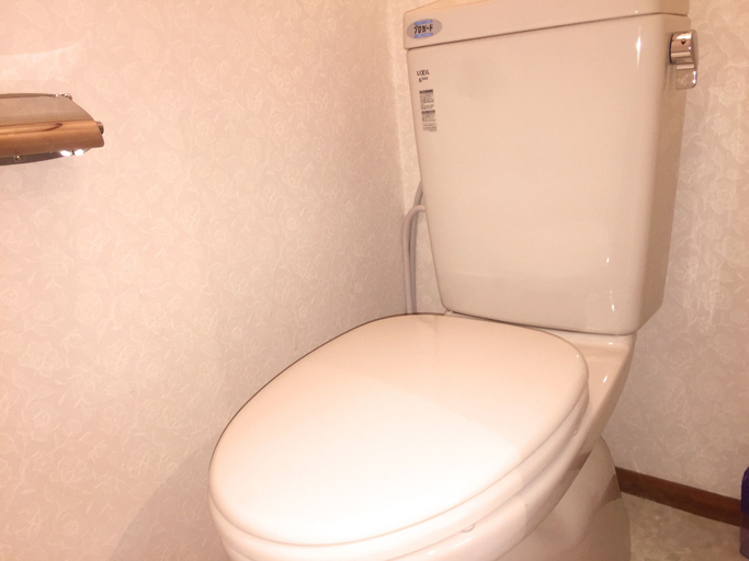Bathroom 2, Daikoku House, Osaka